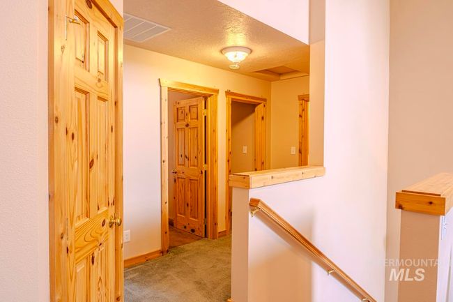 6 Three Point Rd, House other with 4 bedrooms, 3 bathrooms and 2 parking in Cascade ID | Image 21