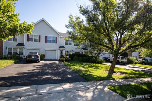 5 Ardmore Pl, East Brunswick, NJ, 08816-5262 | Card Image