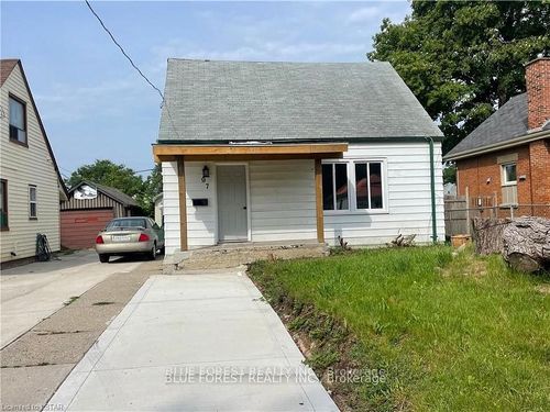 97 Delaware St, London, ON, N5Z2N4 | Card Image