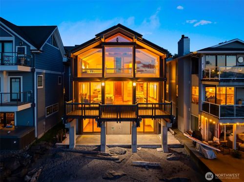 3103 Alki Avenue Sw, Seattle, WA, 98116 | Card Image