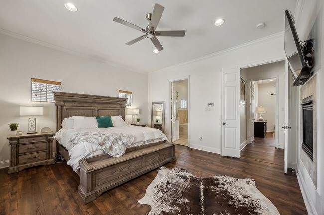 1012 Pavillion St, Townhouse with 2 bedrooms, 3 bathrooms and null parking in Dallas TX | Image 19
