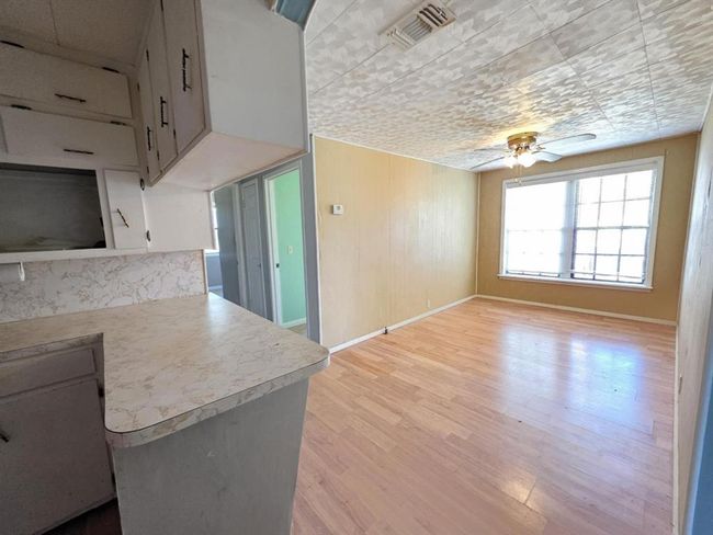 235 2 Nd St, House other with 3 bedrooms, 2 bathrooms and null parking in Van Vleck TX | Image 11