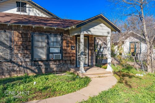 704 Grape St, Abilene, TX, 79601-4906 | Card Image