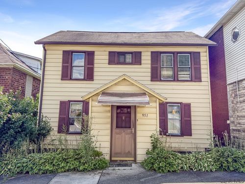 951 2nd Street, Nanty-Glo, PA, 15943 | Card Image