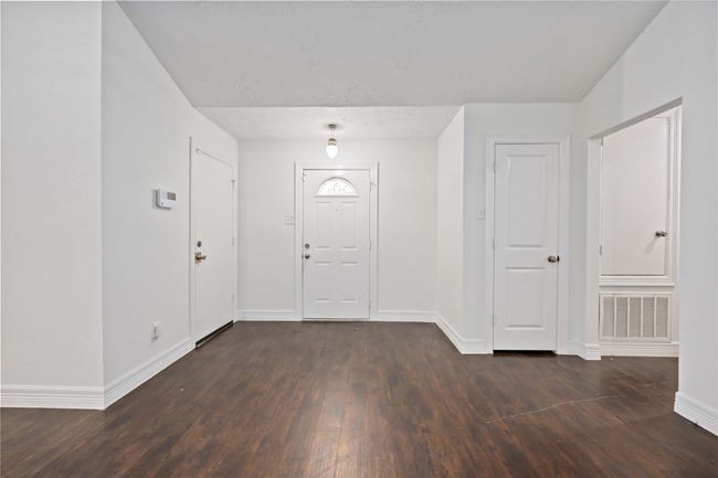13514 Bridgepath Cv, House other with 3 bedrooms, 2 bathrooms and 2 parking in Houston TX | Image 4