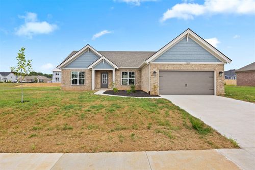 1303 Warrior Ln, Bowling Green, KY, 42104-8811 | Card Image