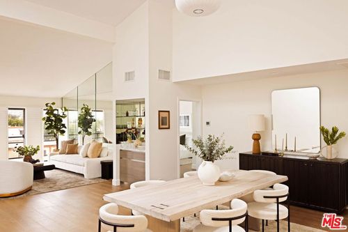 apt-507-1520 S Beverly Glen Blvd, Los Angeles, CA, 90024-1700 | Card Image