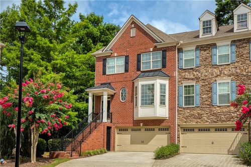 5010 Manchester Cir, Roswell, GA, 30075-8286 | Card Image
