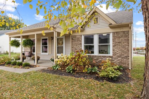 9853 Traditions Ln, Noblesville, IN, 46060-5644 | Card Image