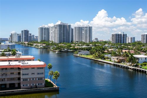 1008-2017 S Ocean Dr, Hallandale Beach, FL, 33009-6643 | Card Image