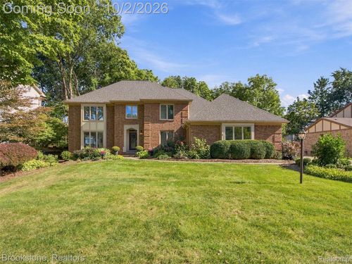 6400 Glyndebourne Dr, Troy, MI, 48098-2213 | Card Image