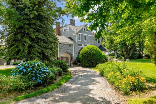 apt-8-44 Bliss Mine Rd, Middletown, RI, 02842-7016 | Card Image