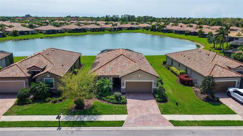 6517 Willowshire Way, BRADENTON, FL, 34212-3304 | Card Image