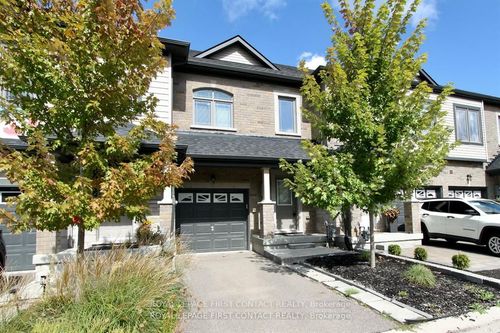 12 Deneb St, Barrie, ON, L4M0K6 | Card Image