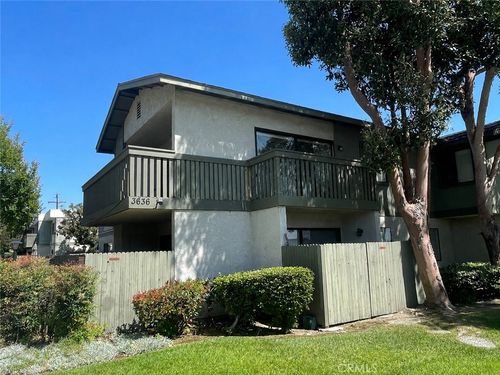 210-3636 Sumner Avenue, Claremont, CA, 91711 | Card Image