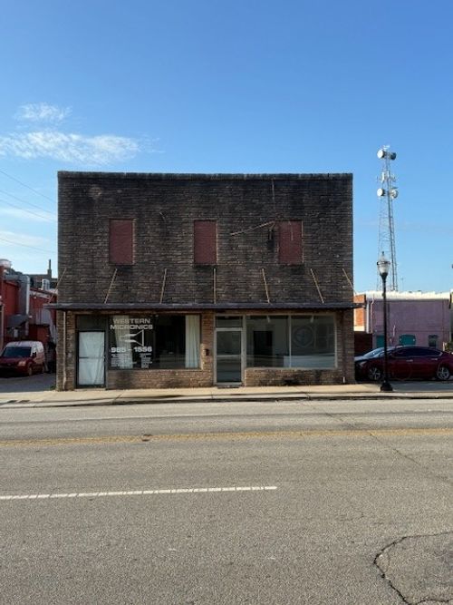 110 E North 1st St, Seneca, SC, 29678-3241 | Card Image