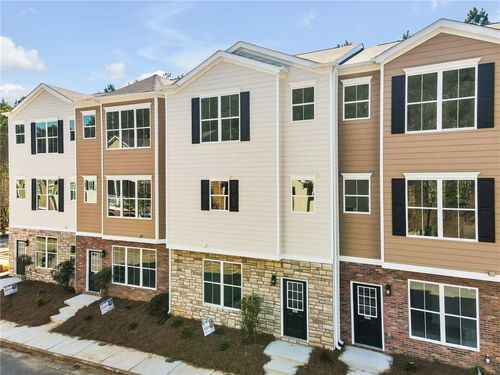 203 Riverstone Commons Cir, Canton, GA, 30114-5239 | Card Image