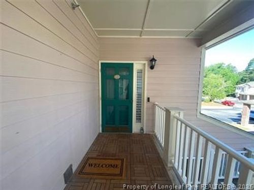10-812 Sage Creek Ln, Fayetteville, NC, 28305-5592 | Card Image