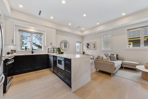 104-235 Lebleu St, Coquitlam, BC, V3K4L7 | Card Image