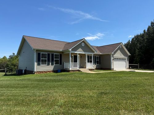 1528 Police Tower Rd, APPOMATTOX, VA, 24522-4096 | Card Image