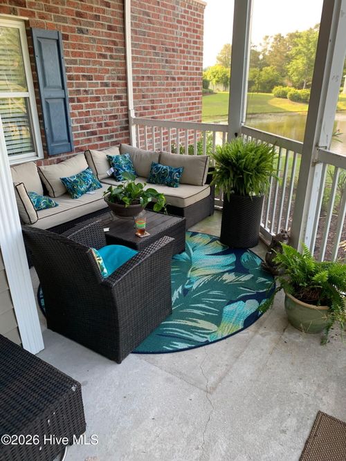 d-404 Penny Ln, Morehead City, NC, 28557-4300 | Card Image