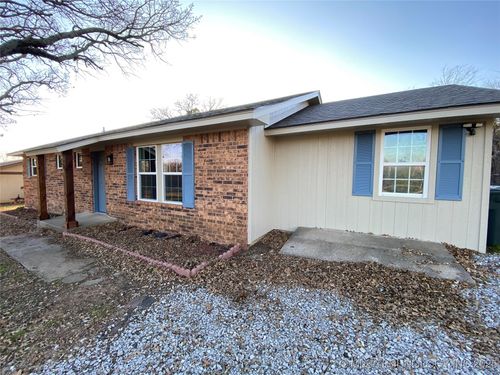 194 Orchard Street E, Lone Grove, OK, 73443 | Card Image