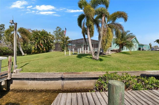 6530 Manila Palm Way, House other with 4 bedrooms, 2 bathrooms and null parking in APOLLO BEACH FL | Image 61