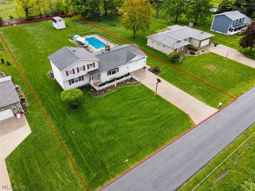 6645 Summit Dr, Canfield, OH, 44406-9509 | Card Image