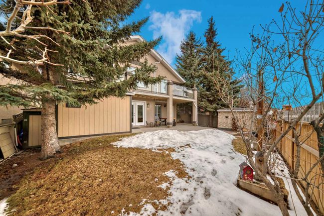 56 Mc Kenzie Lake Crescent Se, Home with 5 bedrooms, 3 bathrooms and 8 parking in Calgary AB | Image 40