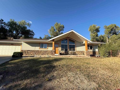 13658 Gunnison Mountain Ln, Paonia, CO, 81428-6107 | Card Image