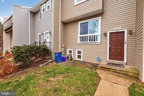 25725 Valley Park Ter, Damascus, MD, 20872-2383 | Card Image