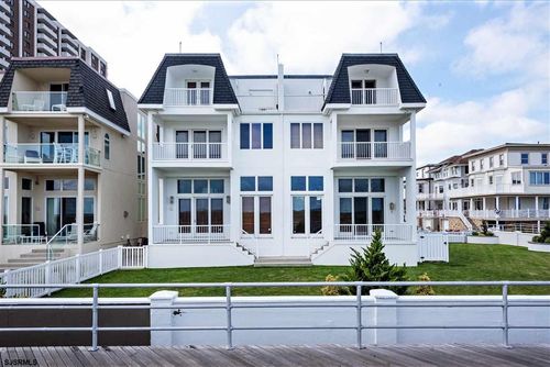 4501 Boardwalk, Atlantic City, NJ, 08401-5752 | Card Image