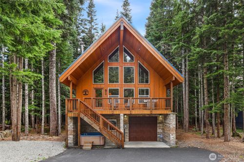 91 Mountain Home Rd, Snoqualmie Pass, WA, 98068 | Card Image
