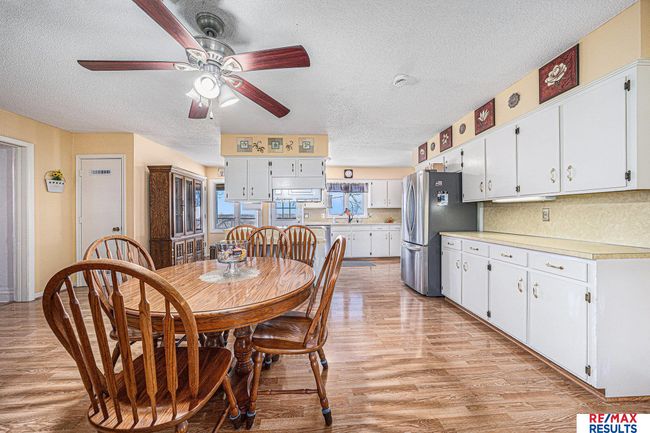 2860 335 Th St, House other with 5 bedrooms, 2 bathrooms and 6 parking in Logan IA | Image 7