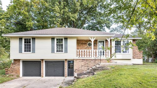 114 James Street, Buckner, MO, 64016 | Card Image