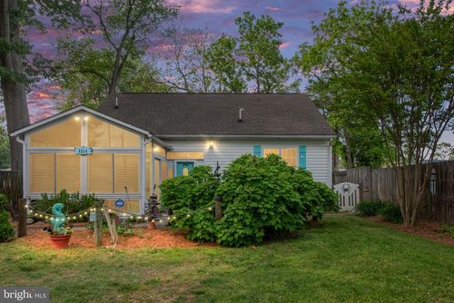 111 2nd St, COLONIAL BEACH, VA, 22443 | Card Image