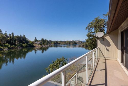 3-67 Gorge Rd W, Saanich, BC, V9A1L9 | Card Image