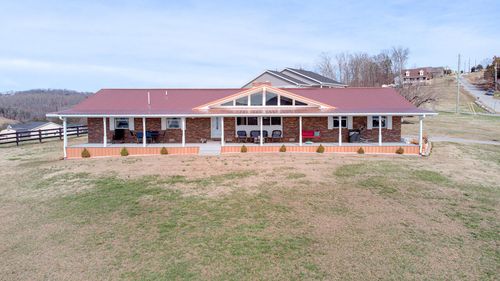 329 Simpson Ln, Bean Station, TN, 37708-6861 | Card Image