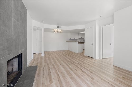 153-3450 Erva St, Las Vegas, NV, 89117-6317 | Card Image
