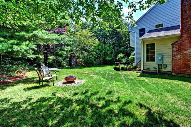 150 N Woods Dr, House other with 4 bedrooms, 4 bathrooms and 7 parking in Wading River NY | Image 25