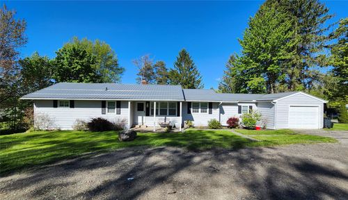 8581 Perry Hwy, Erie, PA, 16509-5536 | Card Image