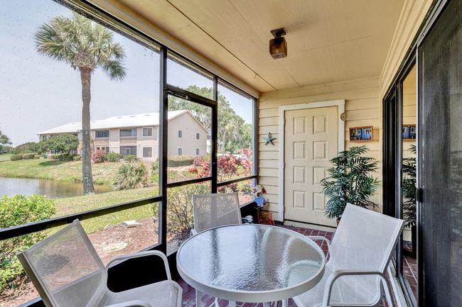 APT-1 - 9628 Riverside Dr, House attached with 2 bedrooms, 2 bathrooms and null parking in Sebastian FL | Image 23