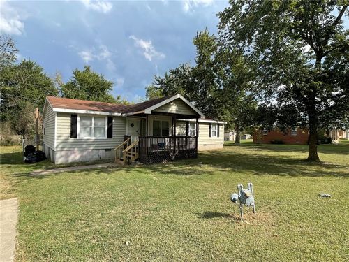 709 Carroll Ave, Green Forest, AR, 72638-2633 | Card Image