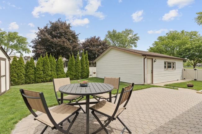 298 Fern Dr, House other with 3 bedrooms, 2 bathrooms and 2 parking in Elk Grove Village IL | Image 24