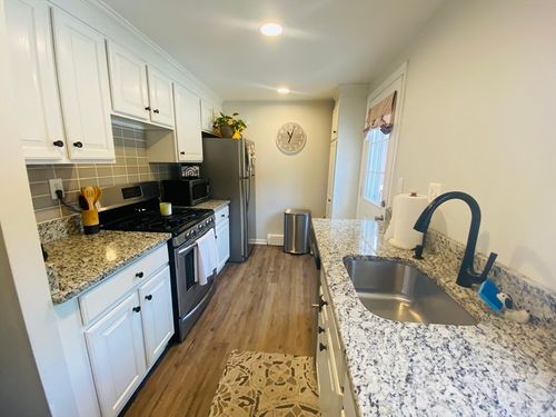 124-124 Kingston St, North Andover, MA, 01845-5025 | Card Image