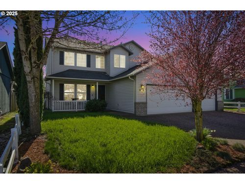 878 Meadowlawn Pl, Molalla, OR, 97038-7345 | Card Image