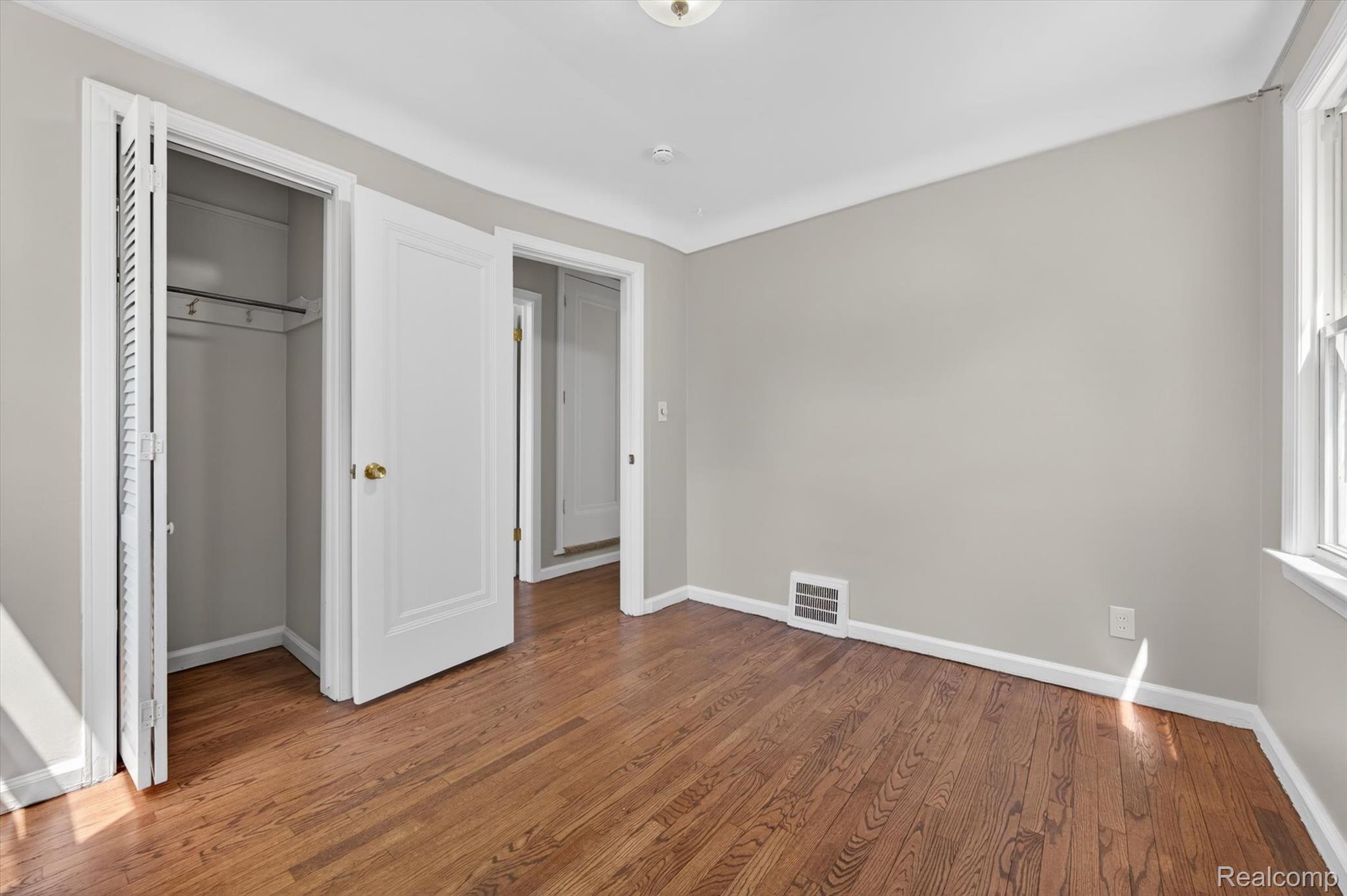 Residential in Grosse Pointe Woods 2