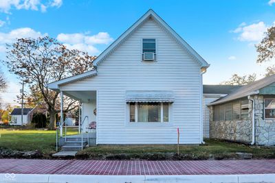 858 S 10th Street, House other with 3 bedrooms, 1 bathrooms and null parking in Noblesville IN | Image 1