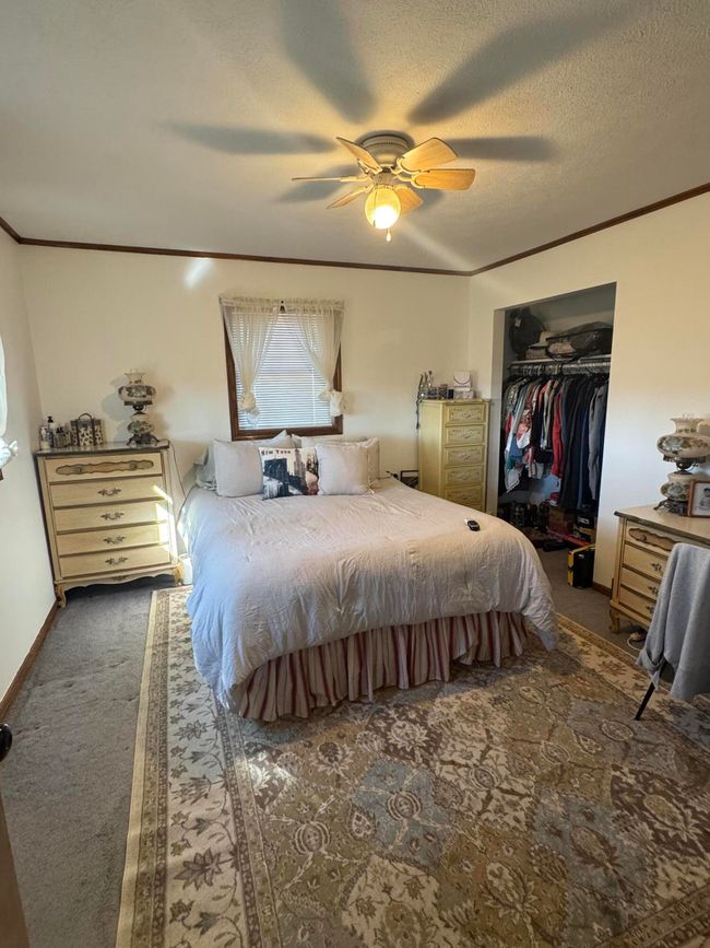 31004 Middle Crossing Rd, House other with 3 bedrooms, 2 bathrooms and null parking in Dowagiac MI | Image 9