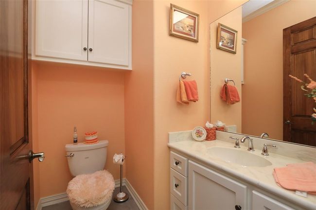 Half bath | Image 17